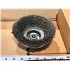 Image 2 : CUP BRUSH SAIT #09553 6x020CS 5/8" -11 CRIMP WIRE