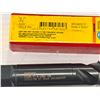 Image 2 : DORMER 45° SPIRAL FLUTE TAP HIGH SPEED COBALT 1"-8 THREAD 5-1/8" L