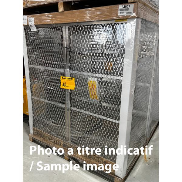 JUSTRITE ALUMINUM LPG CYLINDER LOCKER STORAGE 20 CYLINDER CAPACITY 60"X32"X65" SILVER