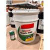 Image 1 : CASTROL HYSPIN AWS HYDRAULIC FLUID ISO 68 5 GALLON