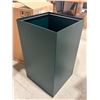 Image 1 : SAFCO RECYCLING CONTAINER BASE 15.5x15.5x26" GREEN