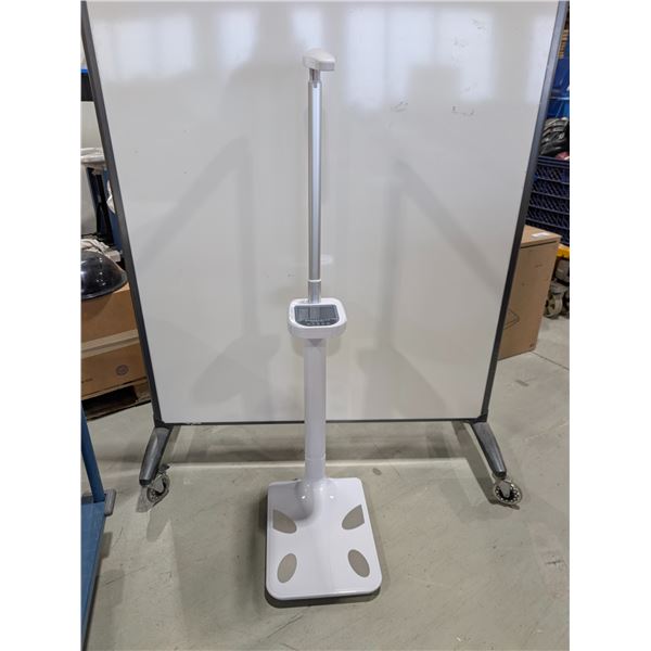 ULTRASONIC HEIGHT AND BODY FAT ANALYZER (MAX.200KG D=50G)