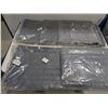 Image 3 : LOT OF 3 ASSORTED CART DOORS & PANELS