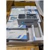 Image 1 : LOT OF 19 "MAERSK 20' CONTAINER" SHAPED DESK ORGANIZERS
