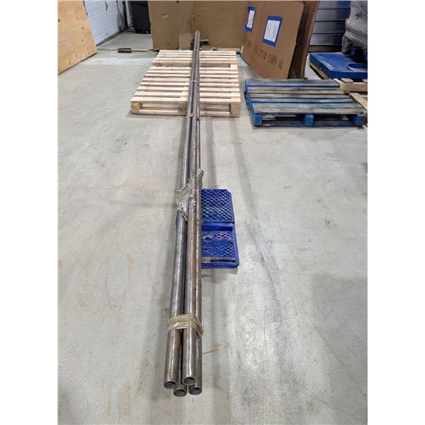 METAL PIPE 1.5"X20'