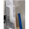 Image 4 : LOT OF 2 BUSBAR 30MMX10MMX2.4M #01625.000 & 2 BUSBAR COVER 30X10X1M