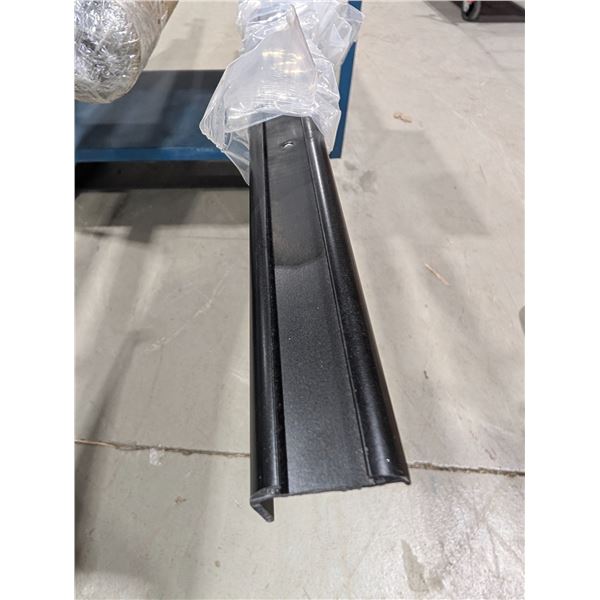 AP PRODUCTS #021-85002-8 INSERT ROOF EDGE 8'(5 PACK)