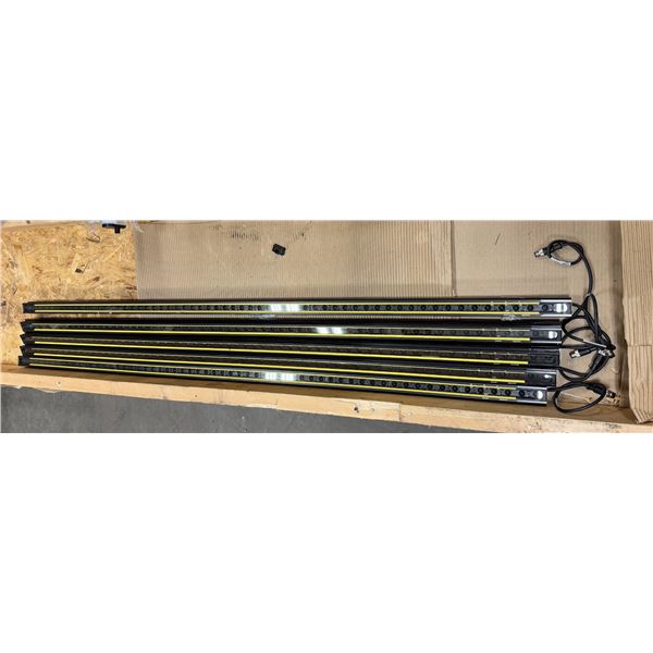 (5) Banner EZ-Screen S4B #S4BR30-1500-S
