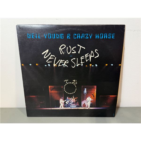 Neil Young & Crazy Horse - Rust Never Sleeps Vinyl Record