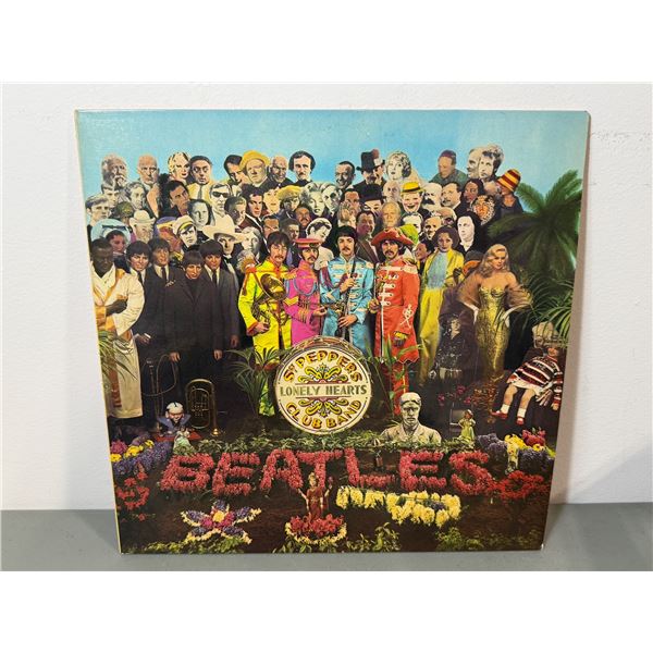 The Beatles - Sgt. Peppers Lonely Hearts Club Band Vinyl Record
