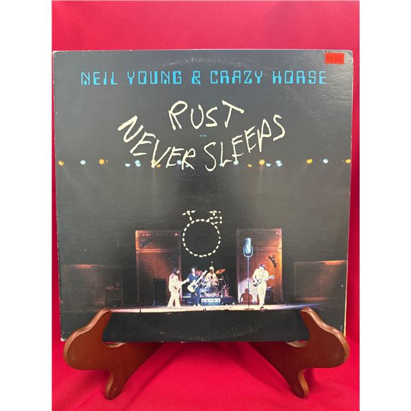 Neil Young & Crazy Horse - Rust Never Sleeps Vinyl Record