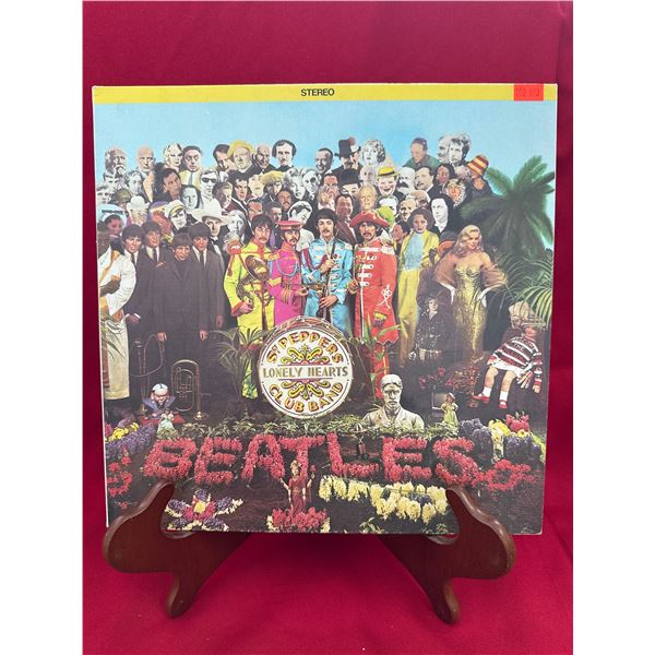 The Beatles - Sgt. Pepper's Lonely Hearts Club Band Vinyl Record