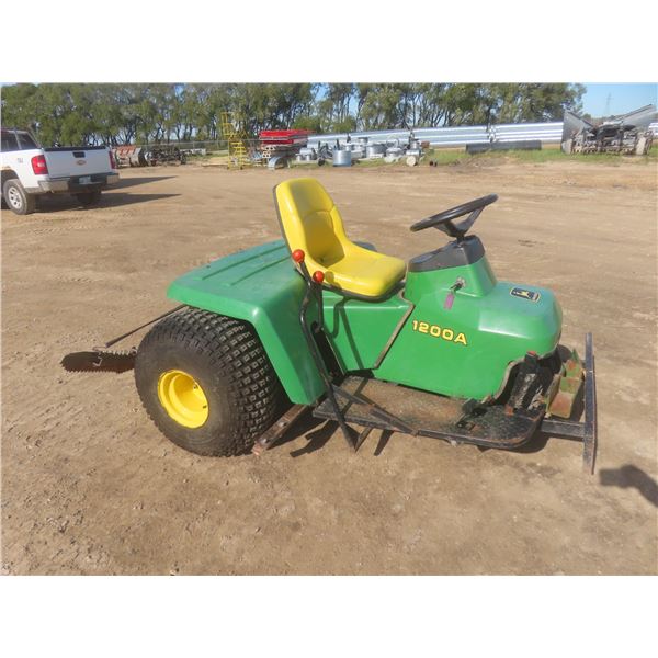 John Deere 1200A Bunker Rake