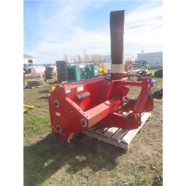 2014 Farm King 960 96" 2-Stage 3-Point Hitch Snowblower with Hydraulic Chute