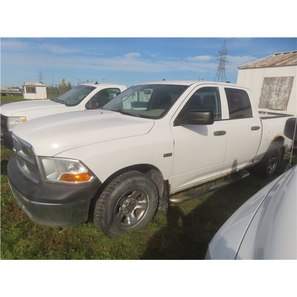 2011 Dodge Ram 4x4 Crew Cab – 5.7L, Automatic, 240,493 km