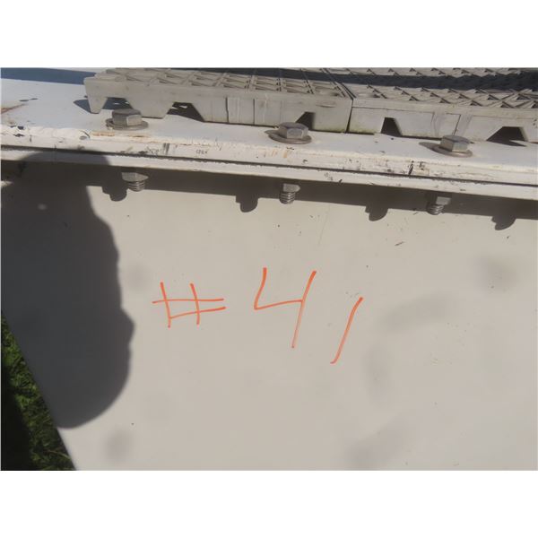 Fiberglass Water Tank – 260 Gallon
