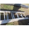 Image 4 : Aluminum 3-Section 30' Ladder