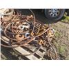 Image 2 : 2 Pallets of Heavy-Duty Cable with Hooks and Rings