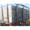 Image 11 : 1989 Ford F800 Dually with 16' Flat Deck and Stake Sides – 429 Gas, 5-Speed × 2