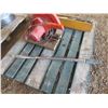 Image 9 : Milwaukee Metal Chop Saw with 3/4" Drive 600 and 300 Ft-Lb Torque Wrenches