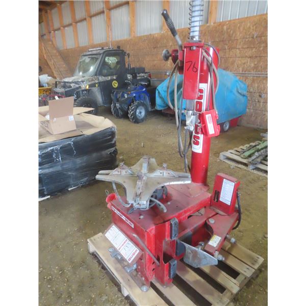 Coats 5030E Tire Changer Machine