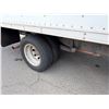 Image 33 : 2004 Ford E350 Super Duty Box Truck 115,783 Miles Lic.984 TRJ (Starts & Runs)