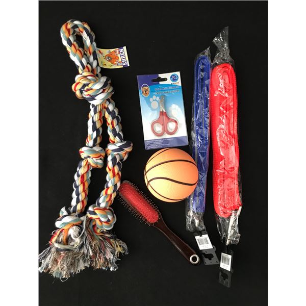 LOT OF MIXED DOG PRODUCTS INCLUDING TOYS AND LEASHES