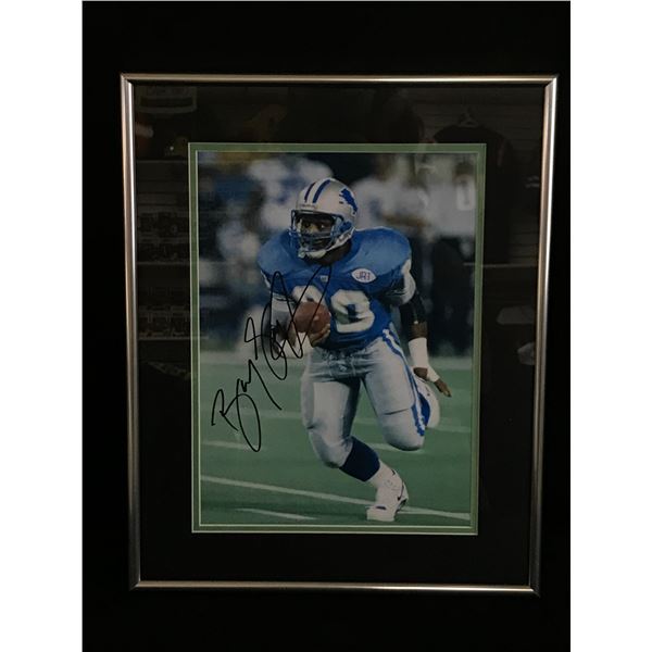 BARRY SANDERS SIGNED AND FRAMED 8X10 - REAL AUTHENTIC COA