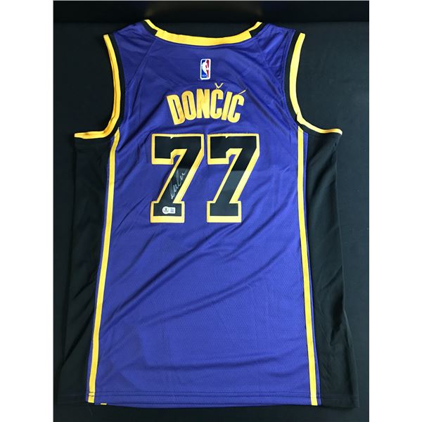LUKA DONCIC SIGNED LOS ANGELES LAKERS BASKETBALL JERSEY - BECKETT COA