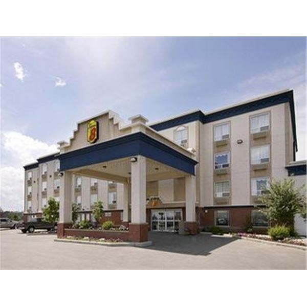 One-Night Hotel Stay & Breakfast