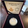Image 1 : 2016 $8 Fine Silver Coin Dragon Dance, Royal Canadian Mint, 27mm, 7.96g, 99.99% Pure