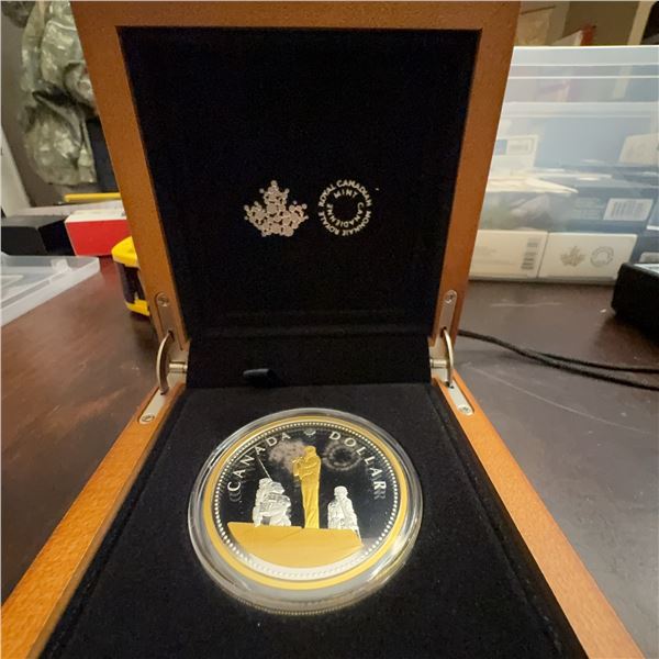 2019 Royal Canadian Mint $1 Fine Silver Coin Peacekeeping Monument Selectively Gold-Plated
