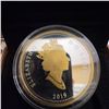 Image 9 : 2019 Royal Canadian Mint $1 Fine Silver Coin Peacekeeping Monument Selectively Gold-Plated