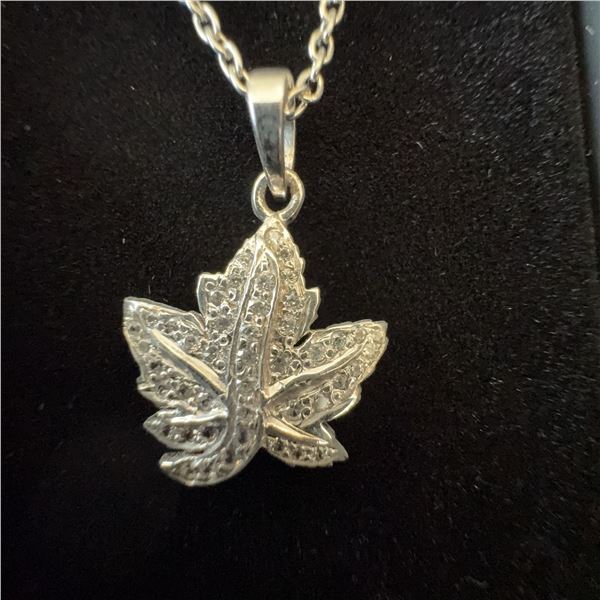 Royal Canadian Mint Sterling Silver Maple Leaf Pendant, 48 Zircons, 5g, 15mm, Limited 1977/3000
