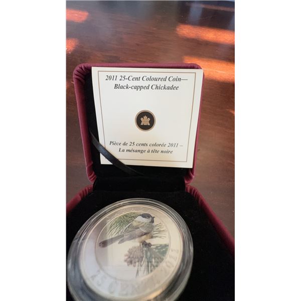 2011 25-Cent Coloured Coin Black-capped Chickadee with Case, 35mm Nickel-Plated Steel