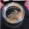 Image 2 : 2016 Royal Canadian Mint $1 Fine Silver Lucky Loonie Coin in Case