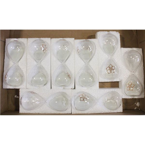 8 PCS CLEAR HOURGLASS PETAL FLOWER