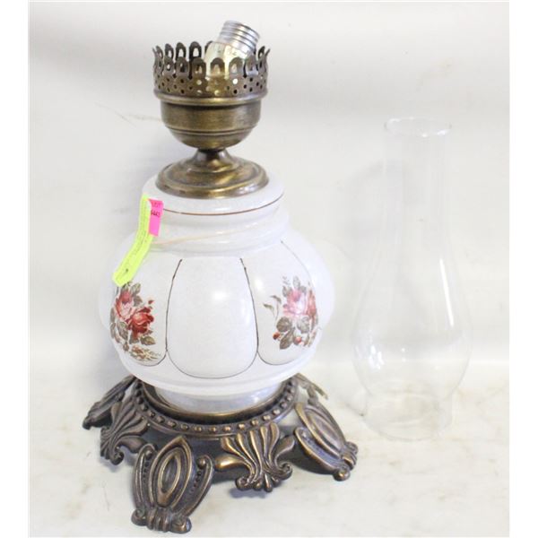 VINTAGE FLORAL HURRICANE LAMP NEEDS REWIRING