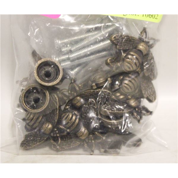 NEW 10 PC BRASS BEE DRAW PULLS WITH