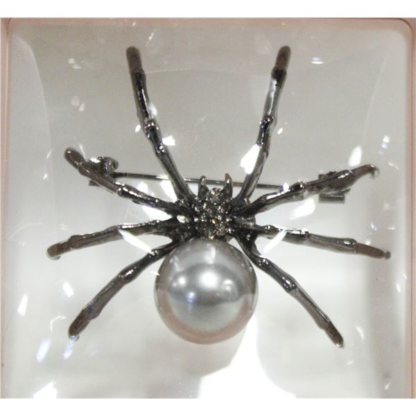 NEW SPIDER BROOCH WITH METALLIC FAUX PEARL