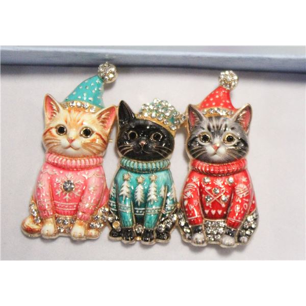 NEW TRIPLE KITTEN BROOCH WITH RHINESTONES