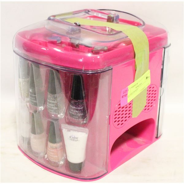 NAIL SALON KIT