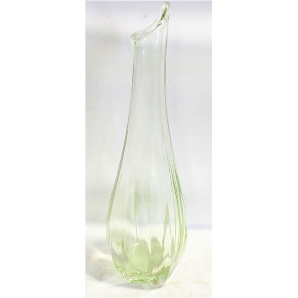 VINTAGE SWUNG VASE, MID-CENTURY ART