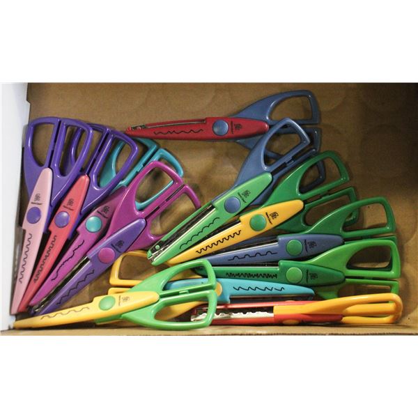 FLAT OF DESIGN CUTTING SCISSORS