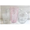 Image 1 : COLLECTION OF 3 GLASS VASES