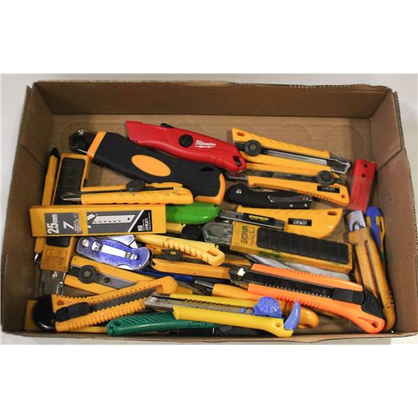 BOX OF UTILITY KNIVES