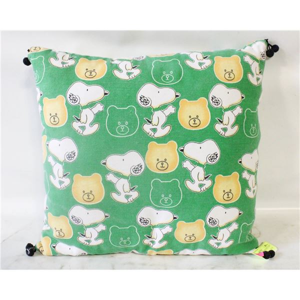 VINTAGE SNOOPY THROW PILLOW 17X17"