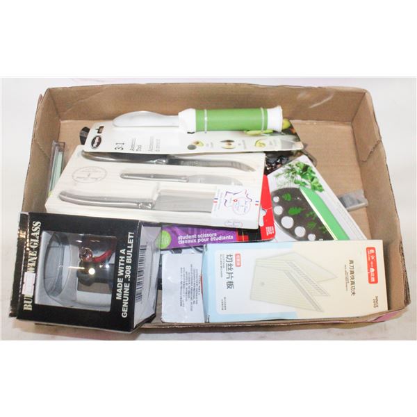 FLAT OF MISC KITCHEN ITEMS