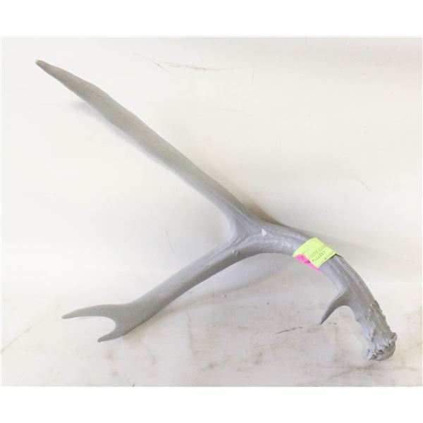 NATURAL SHED ANTLER PAINTED GREY