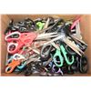 Image 1 : BOXES FULL OF SCISSORS